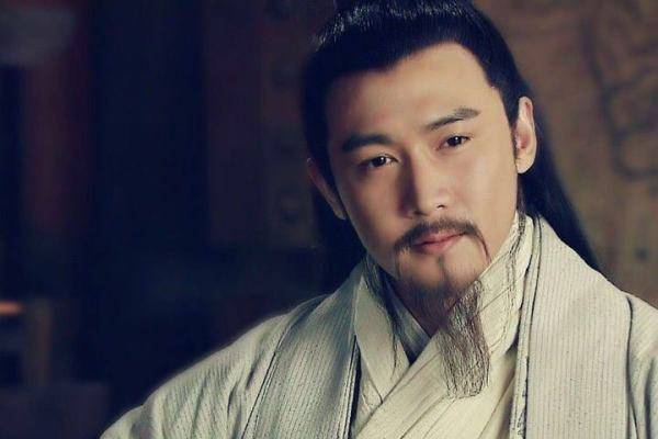 苹果11的简配版是指哪些:94版《三国演义》剧中饰演最传神的角色是哪些？