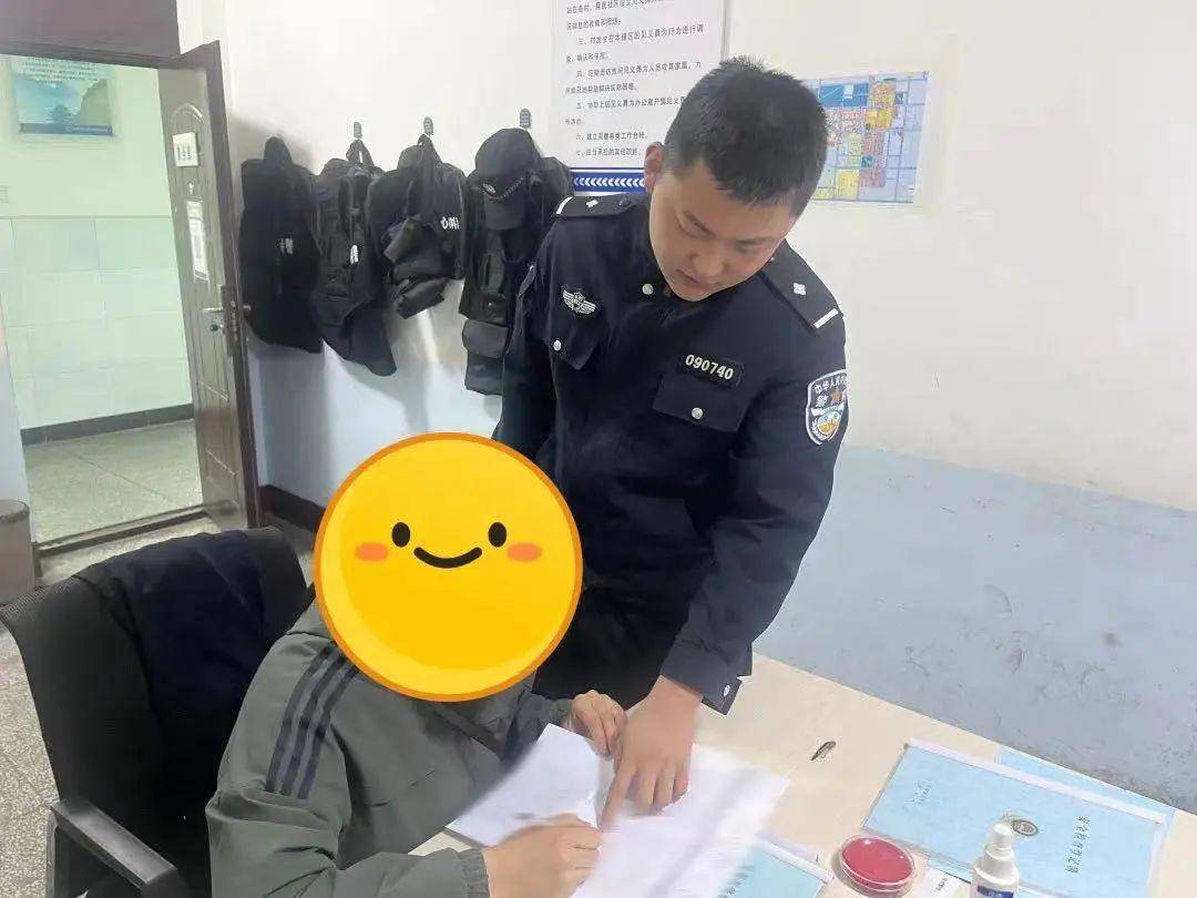 赚红包苹果版下载
:又有人差点被骗！万荣公安成功劝阻一起电信诈骗案