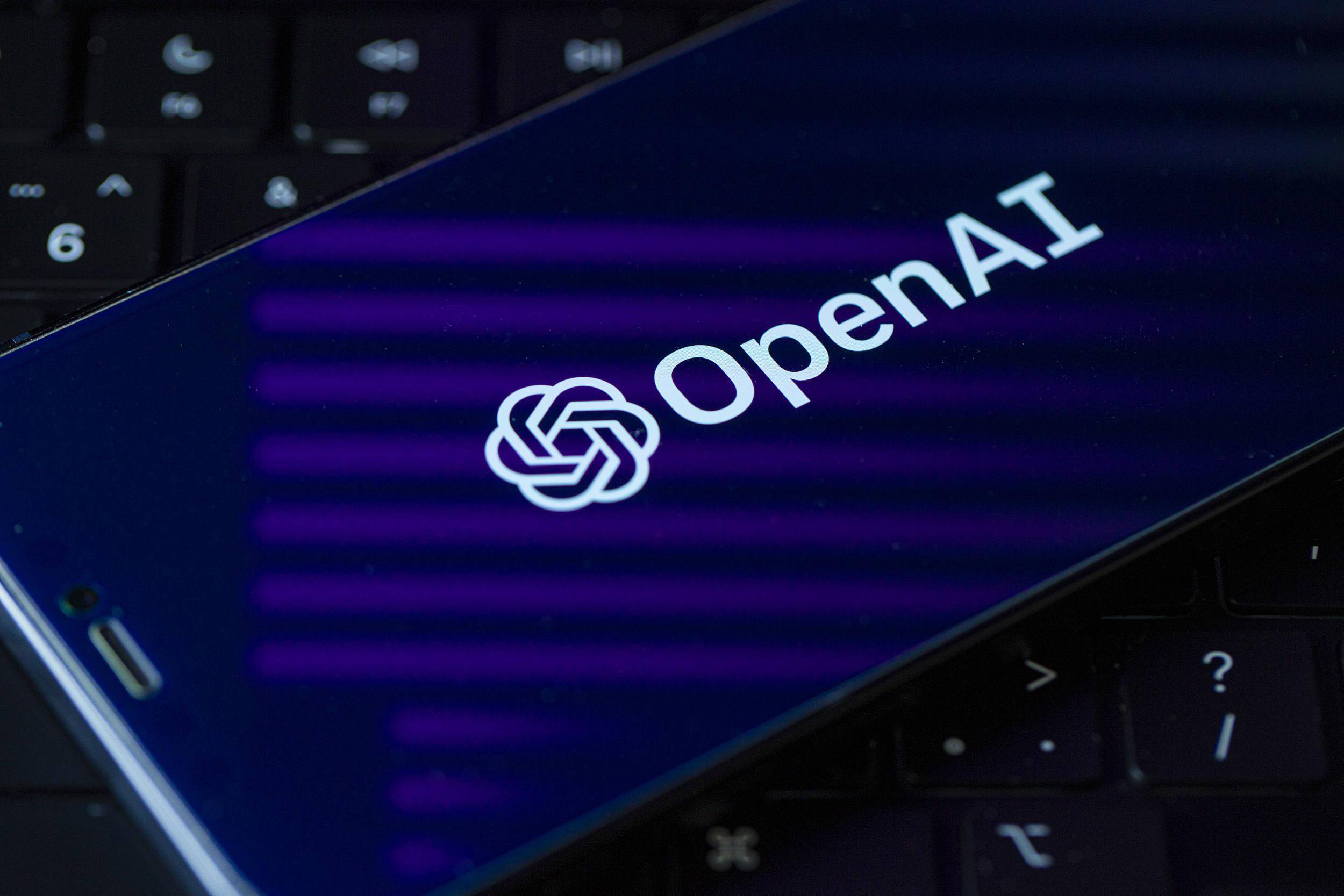 桌面音乐app苹果版:世卫：新冠「紧急状态」结束；OpenAI 亏损翻倍，要筹 1000 亿美元；抖音推出「抖多多」，试水低价电商