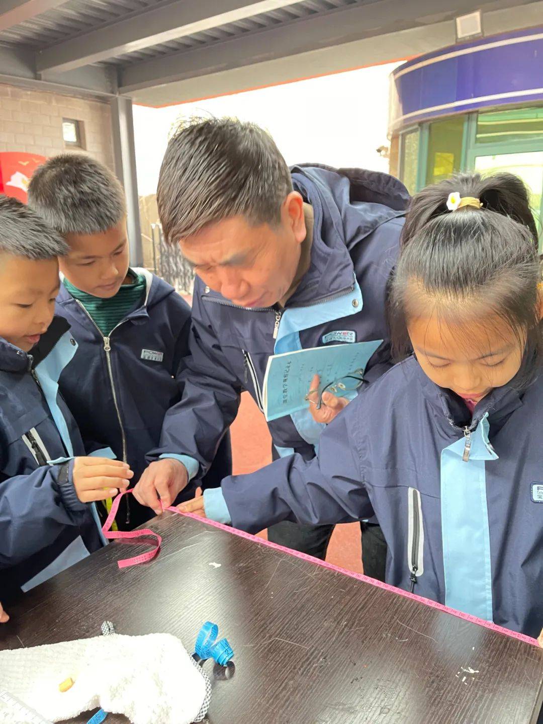全景课堂学生版苹果:让孩子经历完整的学习过程——宝睿未来小学二年级数学探究学习活动-第12张图片-太平洋在线下载