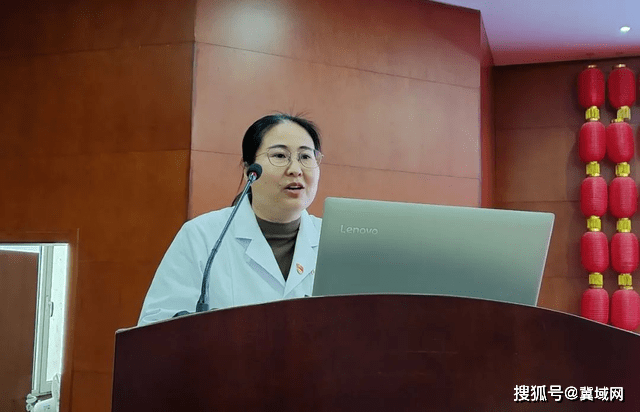 手机消毒:宁晋县医院对实习人员进行院感防控知识培训-第2张图片-太平洋在线下载