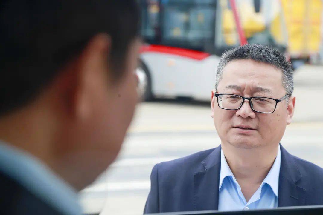 作为一名老“进博人”，他开着车，把19条线路一条条跑过来……-第8张图片-太平洋在线下载