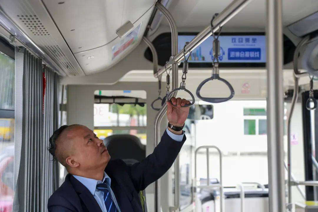 作为一名老“进博人”，他开着车，把19条线路一条条跑过来……-第15张图片-太平洋在线下载
