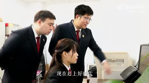 用手机做新闻剪辑新闻播报视频怎样剪辑